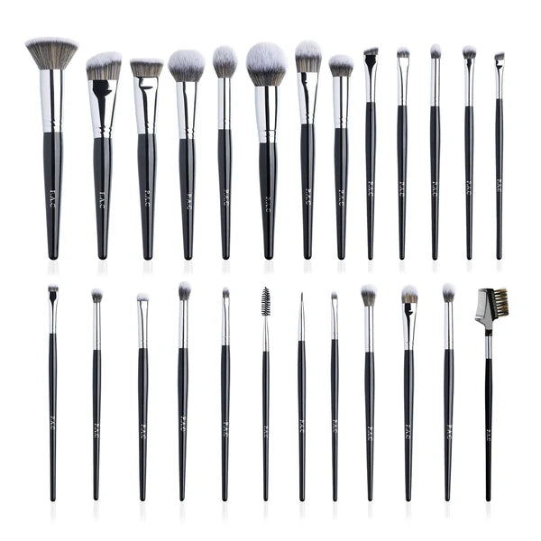 Pac - Synthetic Series (25 Brushes)