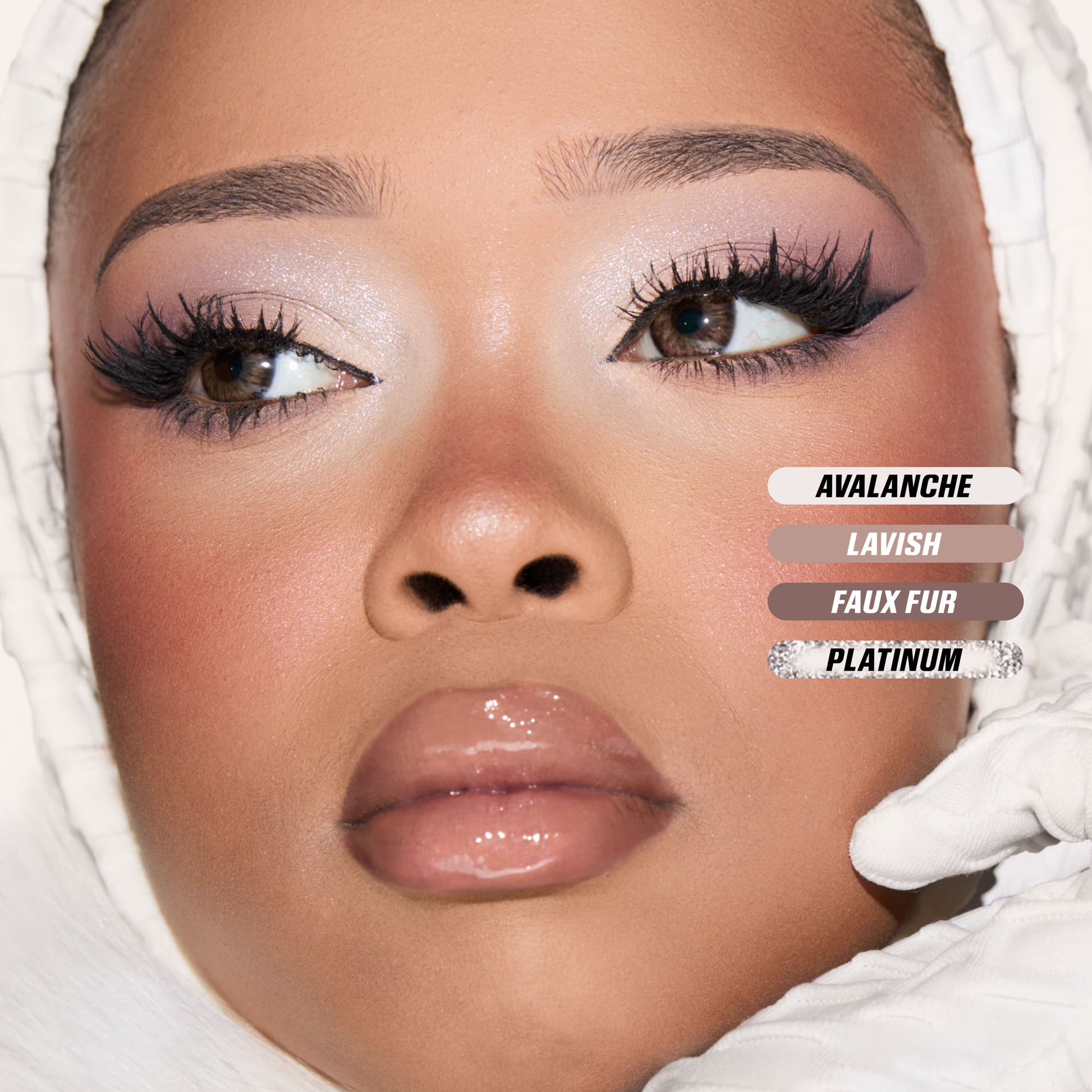 Huda Beauty Icy Nude Eyeshadow Palette - Get Icy Eyes! (16.1 g)