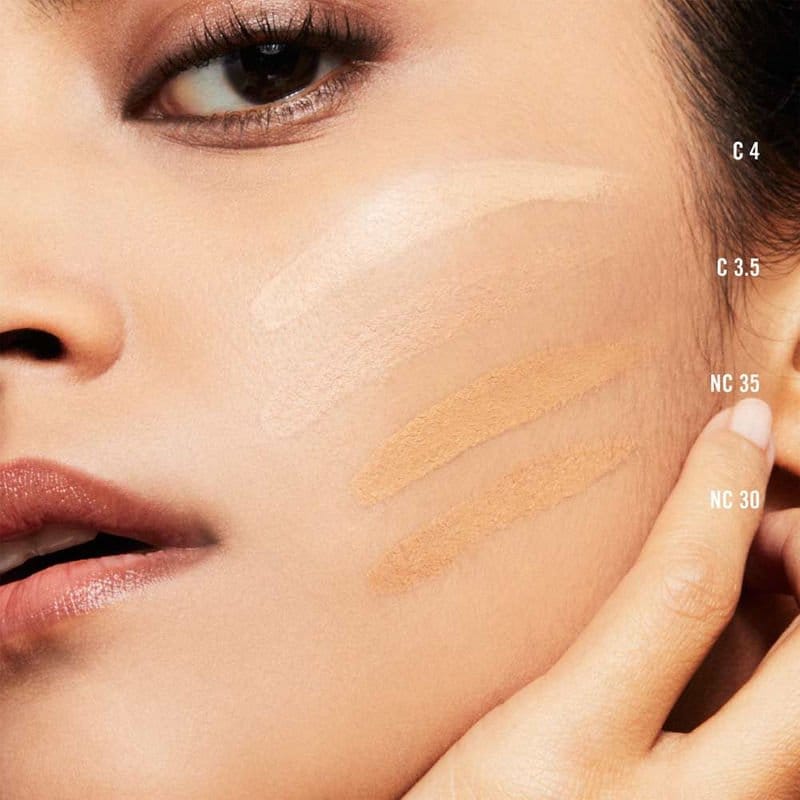 MAC - STUDIO FIX FLUID SPF 15 FOUNDATION