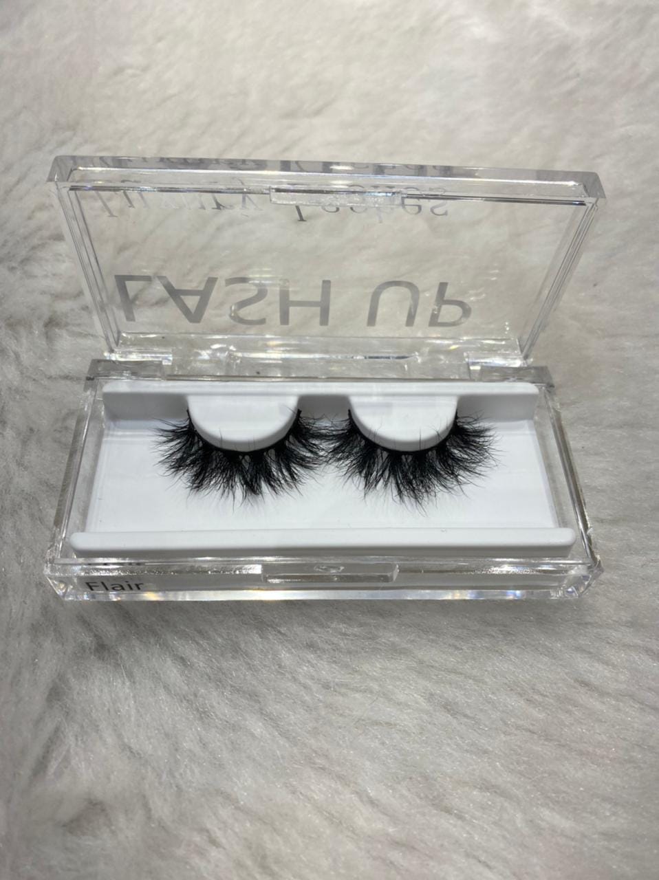Lash Up - Luxury Lashes Eyelashes (Flair)