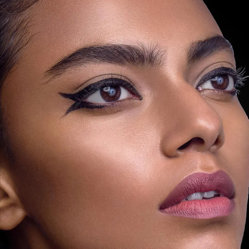SUGAR – Born To Wing Gel Eyeliner 01 Blackmagic Woman (2.3g)