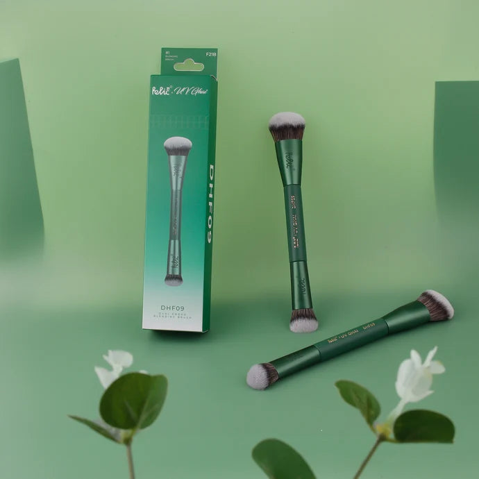 Felic21 - UV Ghai DHF09 Dual-Ended Blending Brush | 2-in-1 Makeup Brush