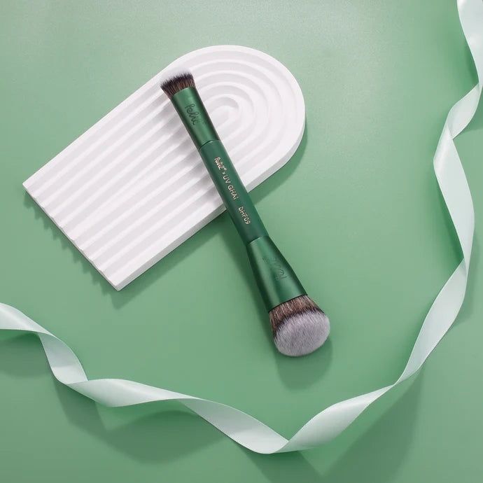 Felic21 - UV Ghai DHF09 Dual-Ended Blending Brush | 2-in-1 Makeup Brush