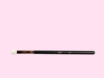 FELIC – MAKEUP BRUSH (E14)