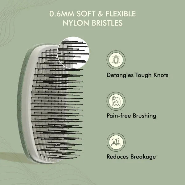 Ikonic Me – Travel Brush (IKM-2122)