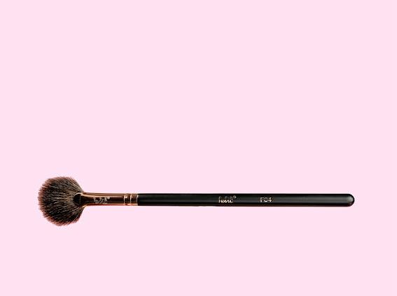 FELIC – MAKEUP BRUSH (F04)