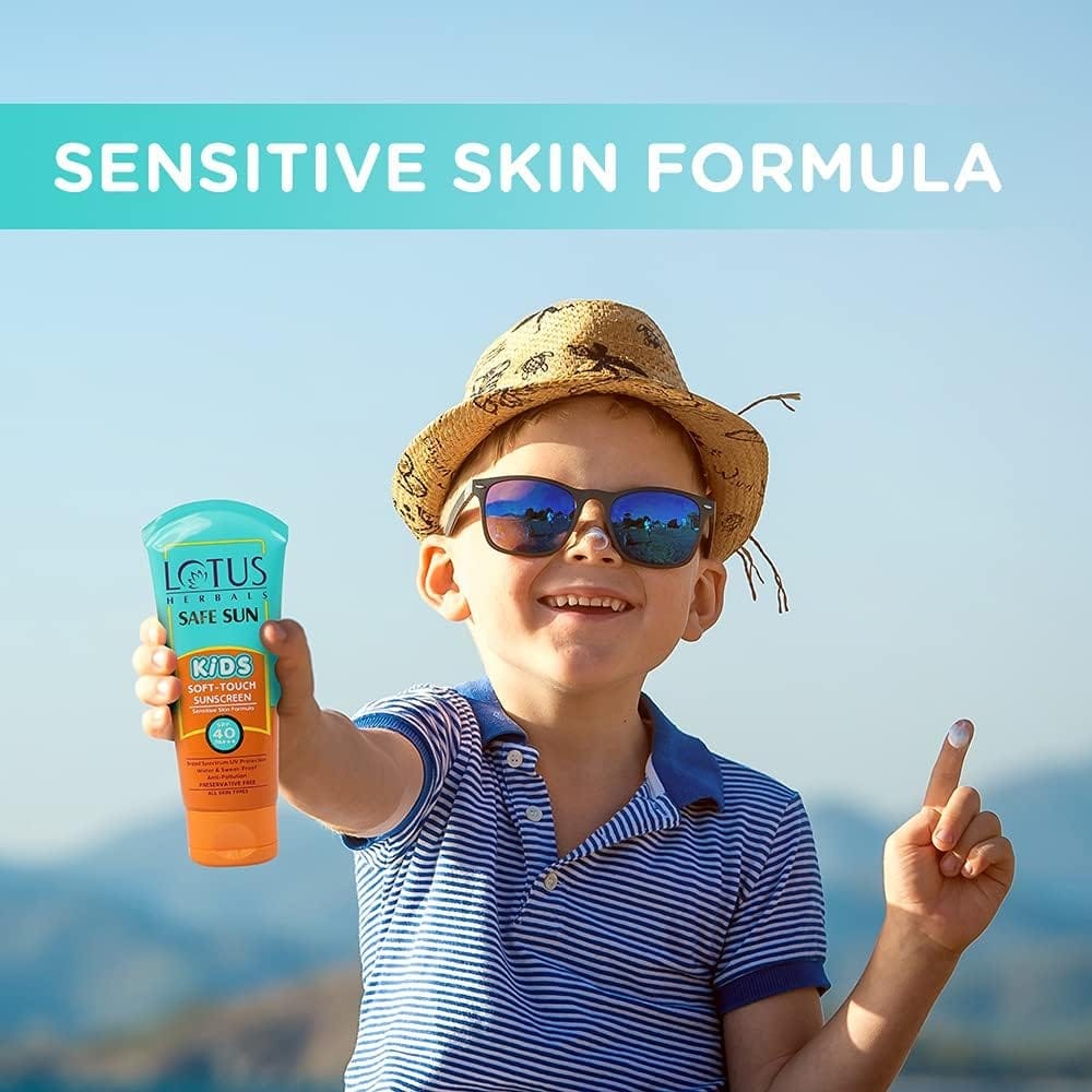 Lotus Herbals - Safe Sun Kids Soft - Touch Sunscreen Spf 40 PA+++ (80g)
