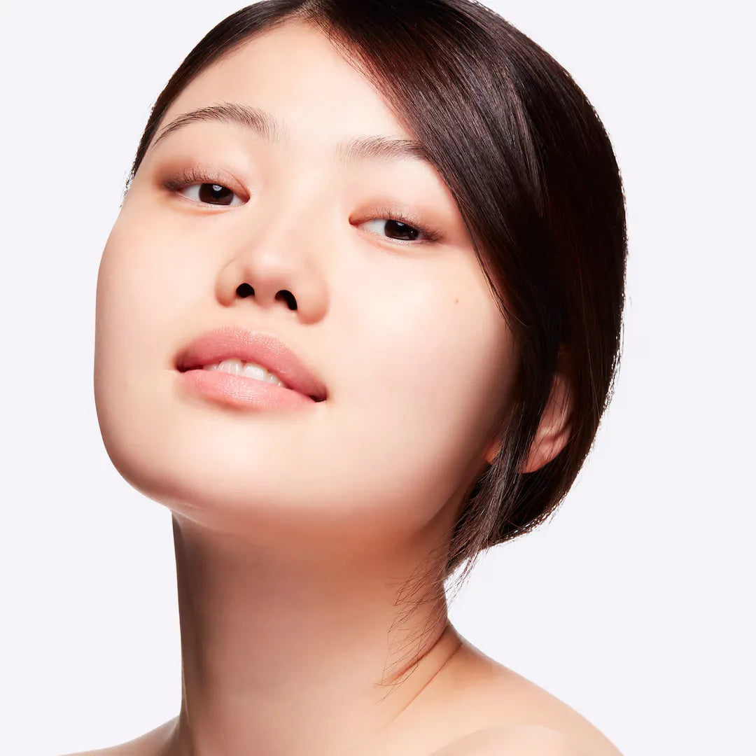 Mac – Studio Radiance Moisturizing + Illuminating Silky Primer (30ML)